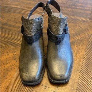 OTBT Charcoal Leather Ankle Boots